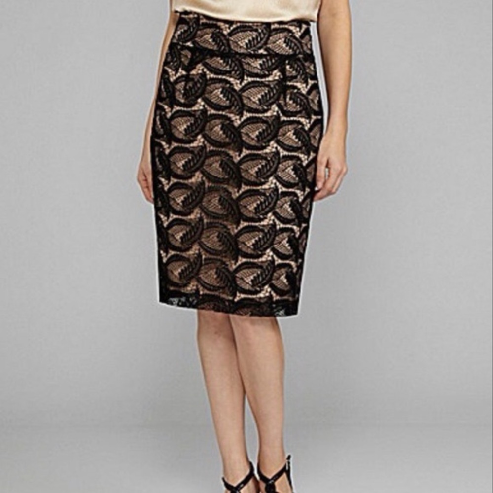 Antonio Melani. Bertie Lace Pencil Skirt. Black/Nude. Size 8.